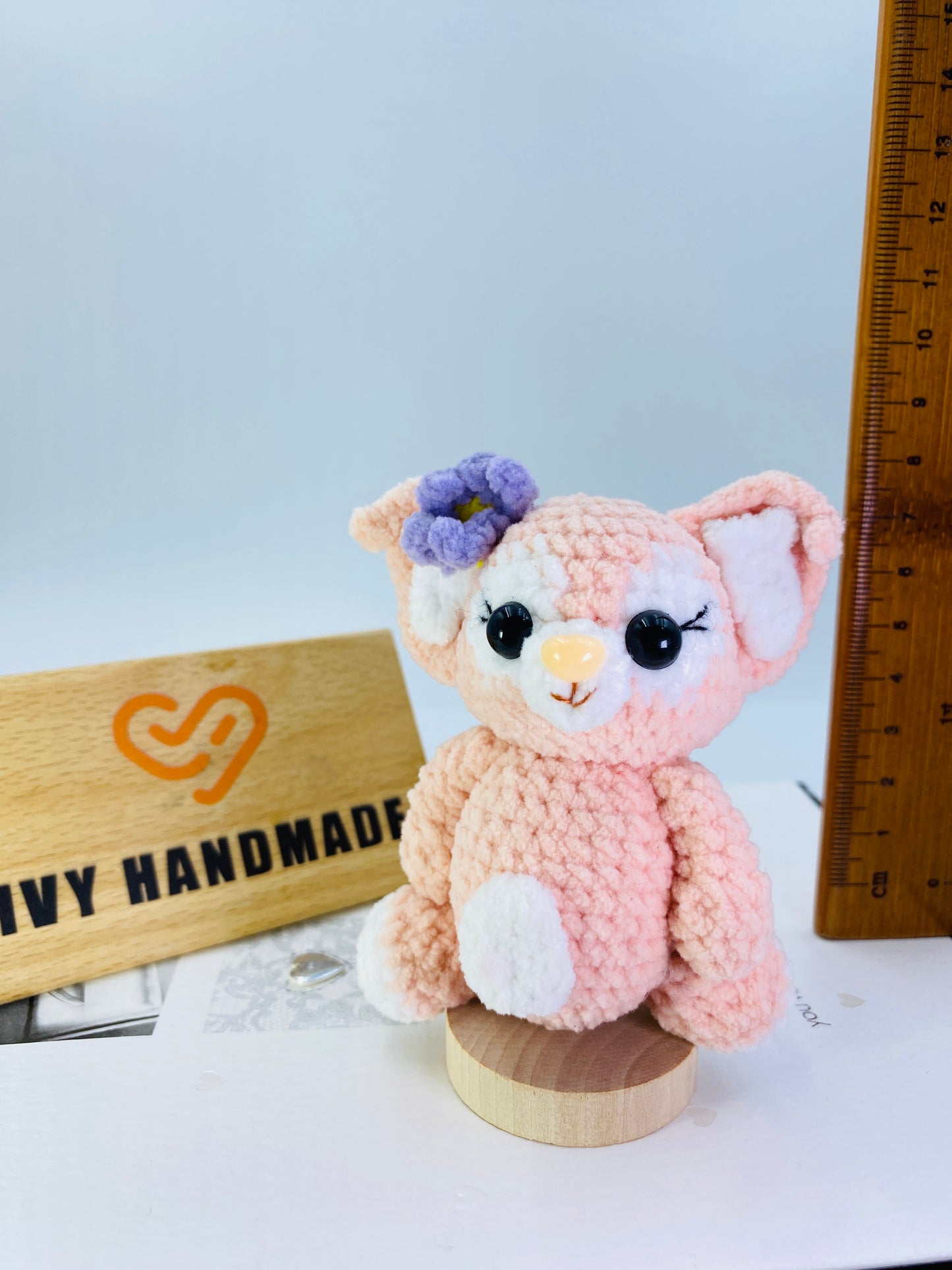Lina Belle-Handmade Crochet