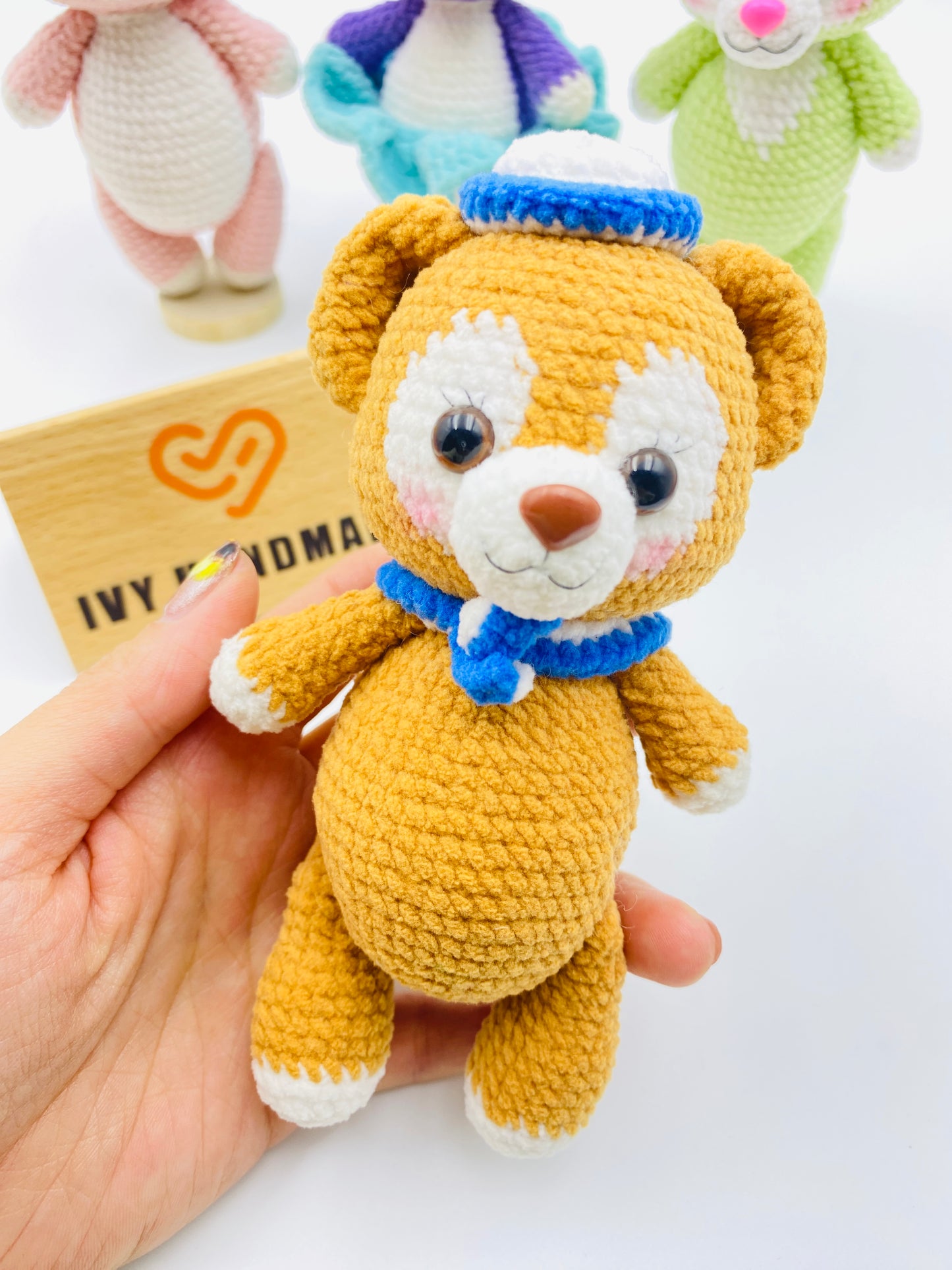 Duffy and friends(Fluffy)(Can stand and sit)-Handmade Crochet