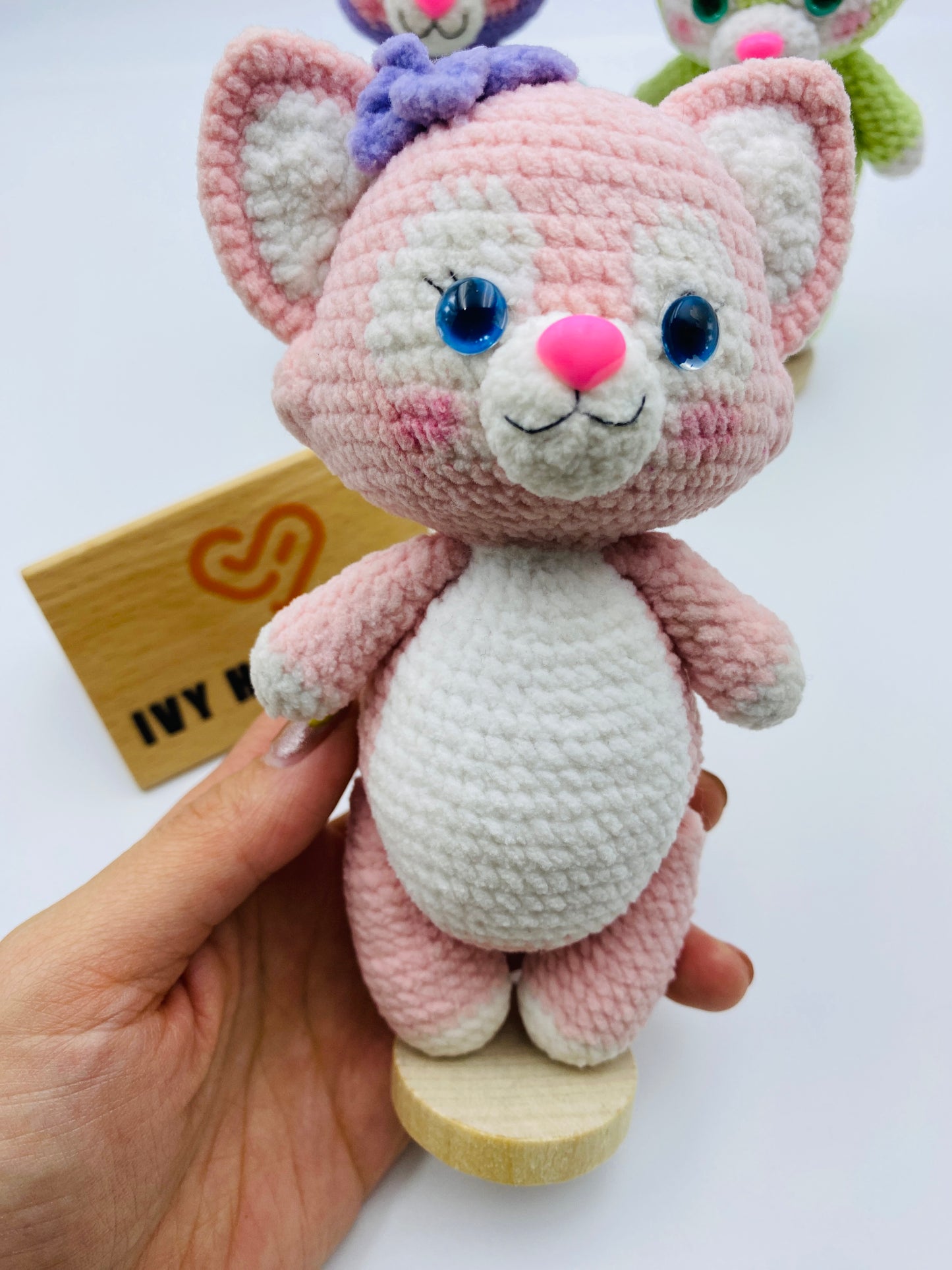 Duffy and friends(Fluffy)(Can stand and sit)-Handmade Crochet