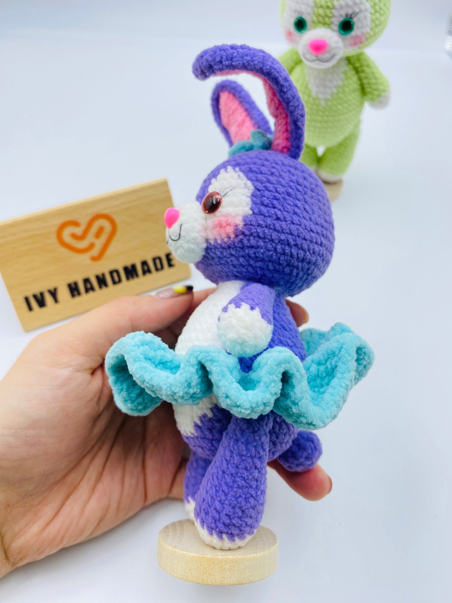 Duffy and friends(Fluffy)(Can stand and sit)-Handmade Crochet