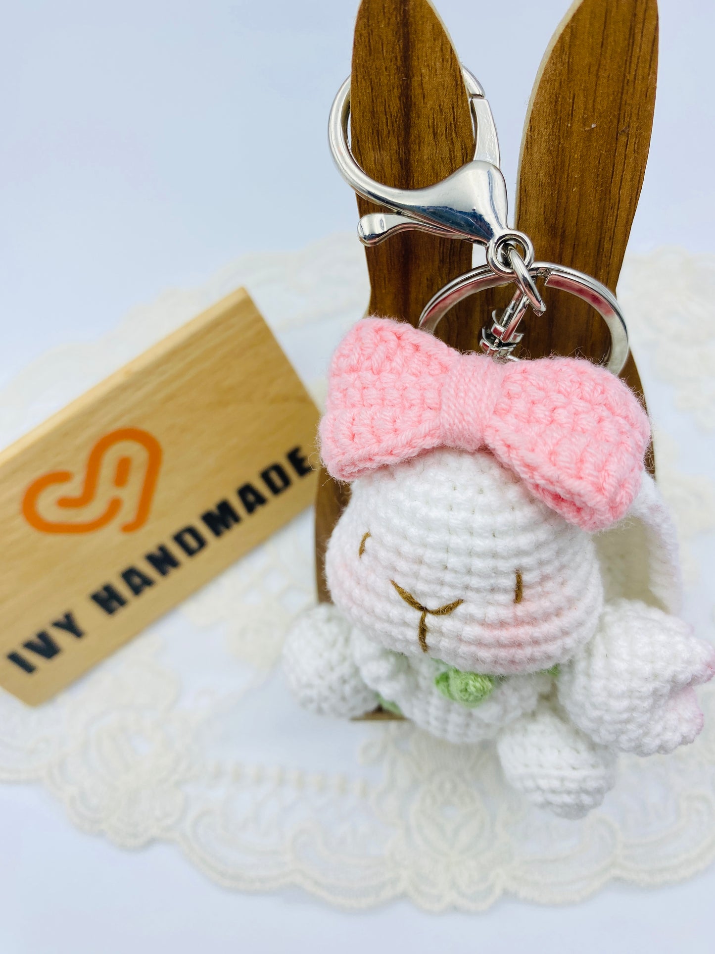Sister Rabbit /Key Chain-Handmade Crochet