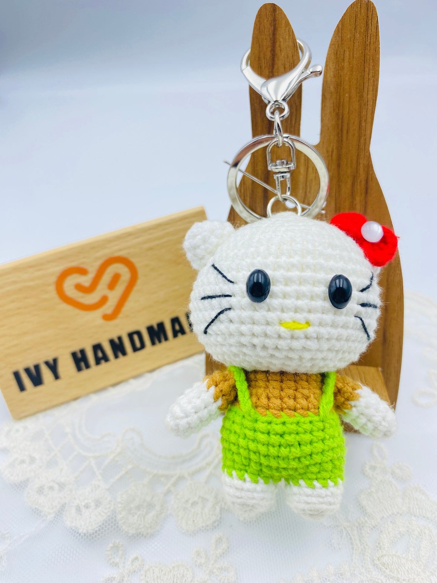 Hello Kitty/key chain-Handmade Crochet