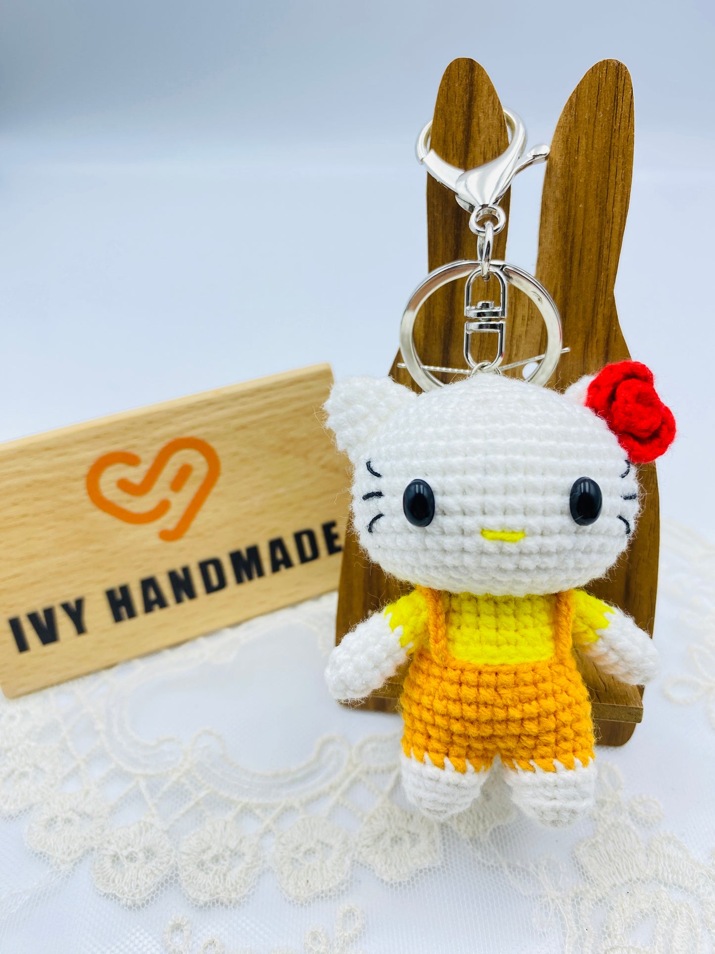 Hello Kitty/key chain-Handmade Crochet