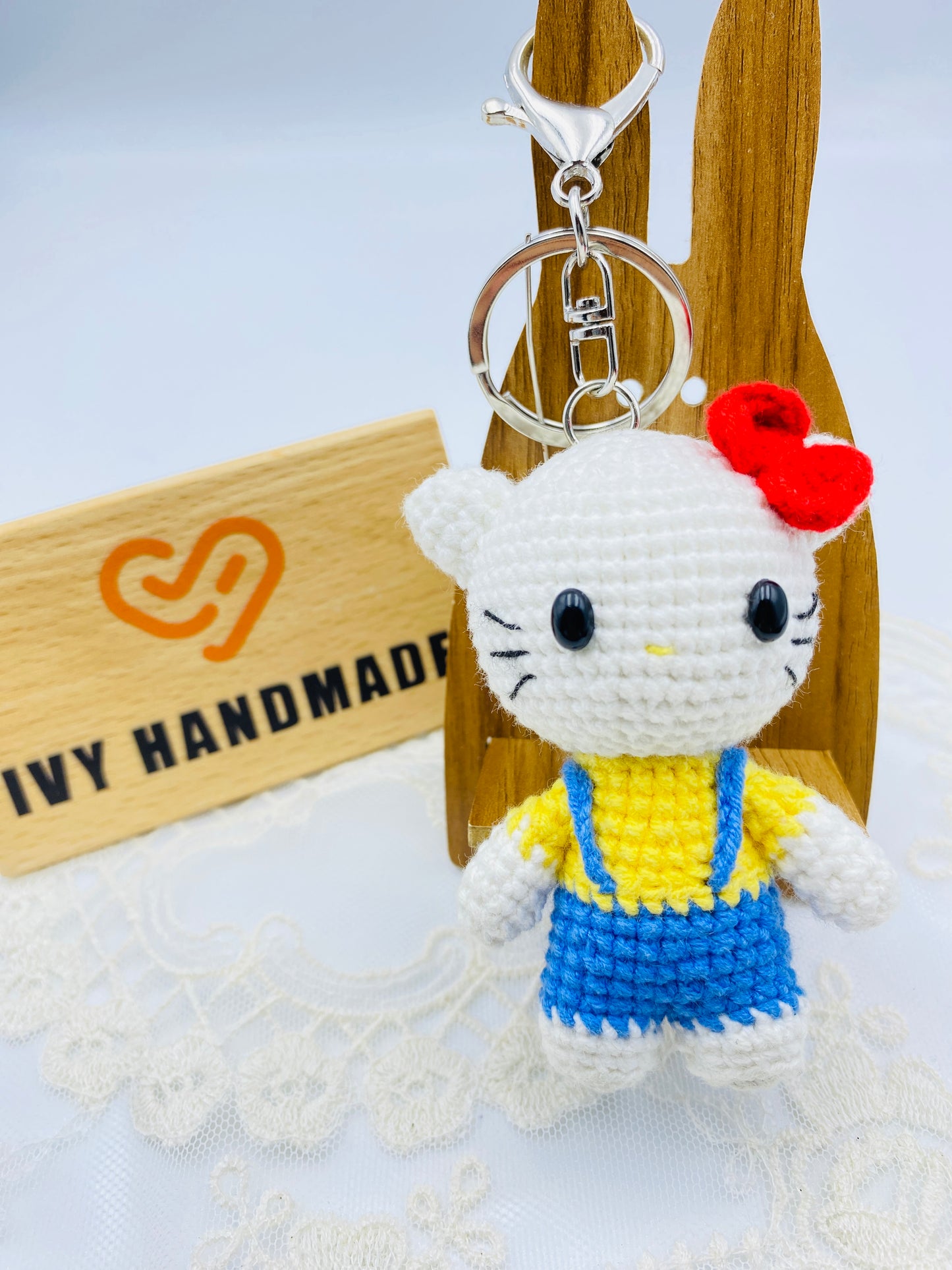 Hello Kitty/key chain-Handmade Crochet