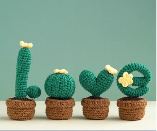 Cactus Potted Plant（A SET）-Handmade Crochet
