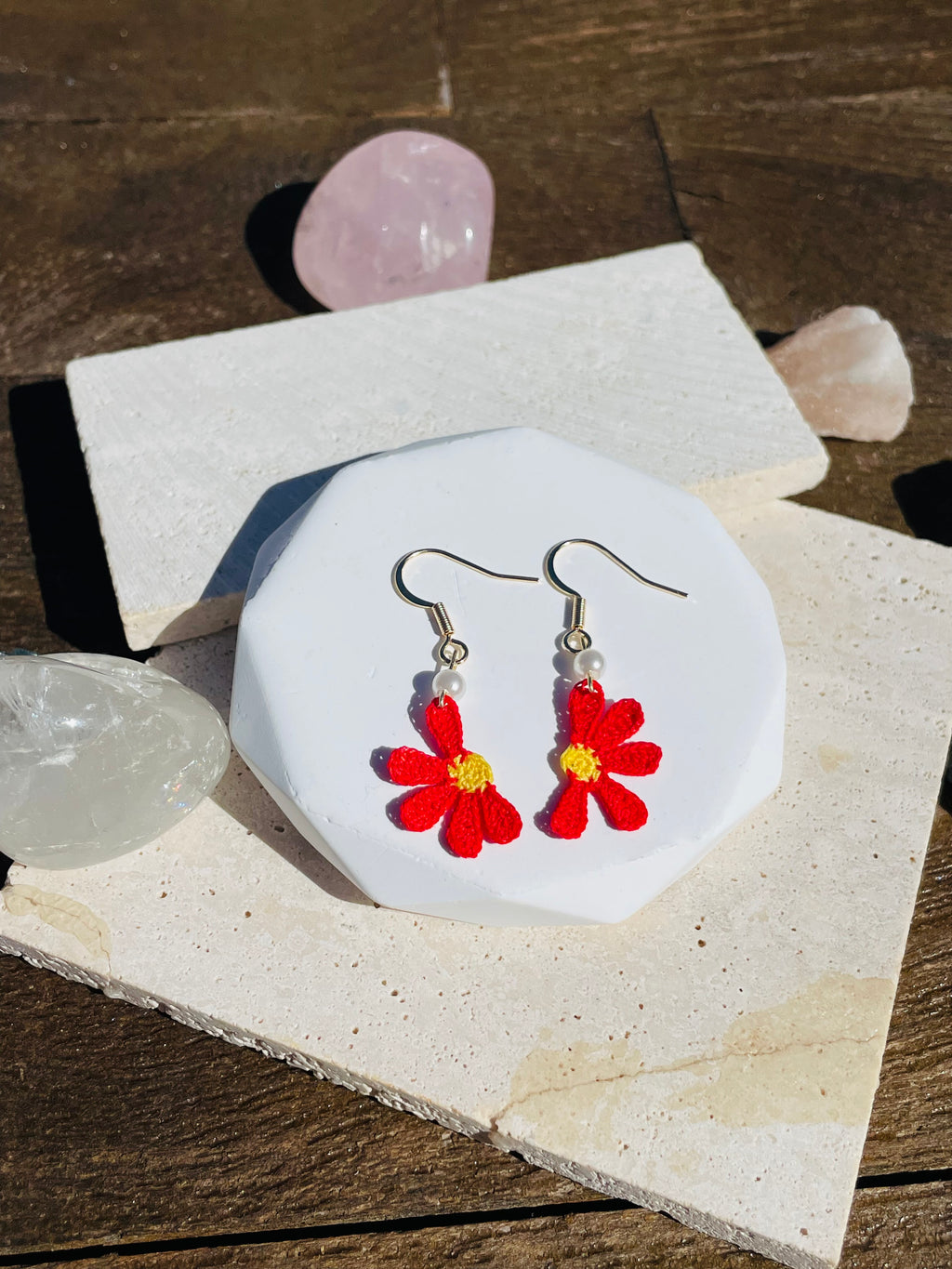 Hand-Crocheted Daisy Drop Earrings&nbsp; 3 Colour
