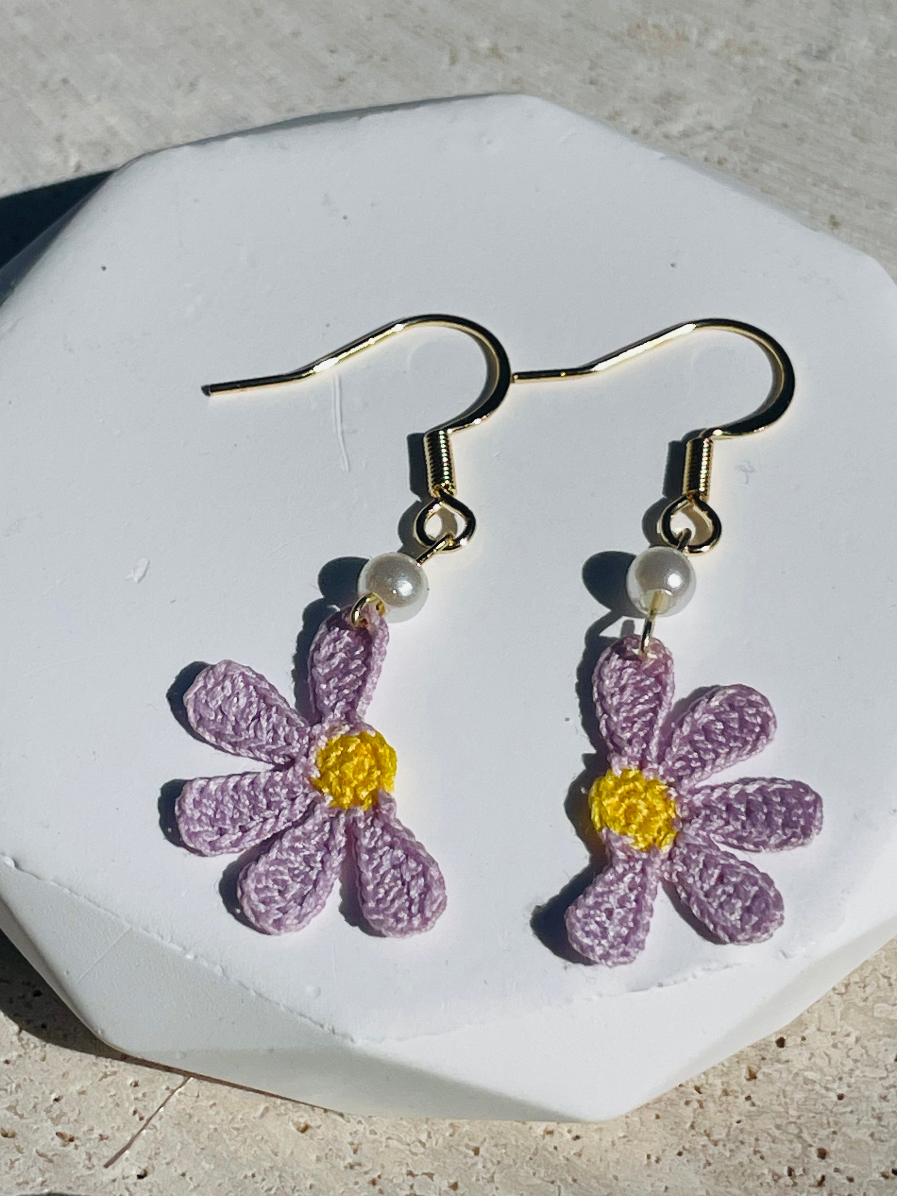 Hand-Crocheted Daisy Drop Earrings&nbsp; 3 Colour