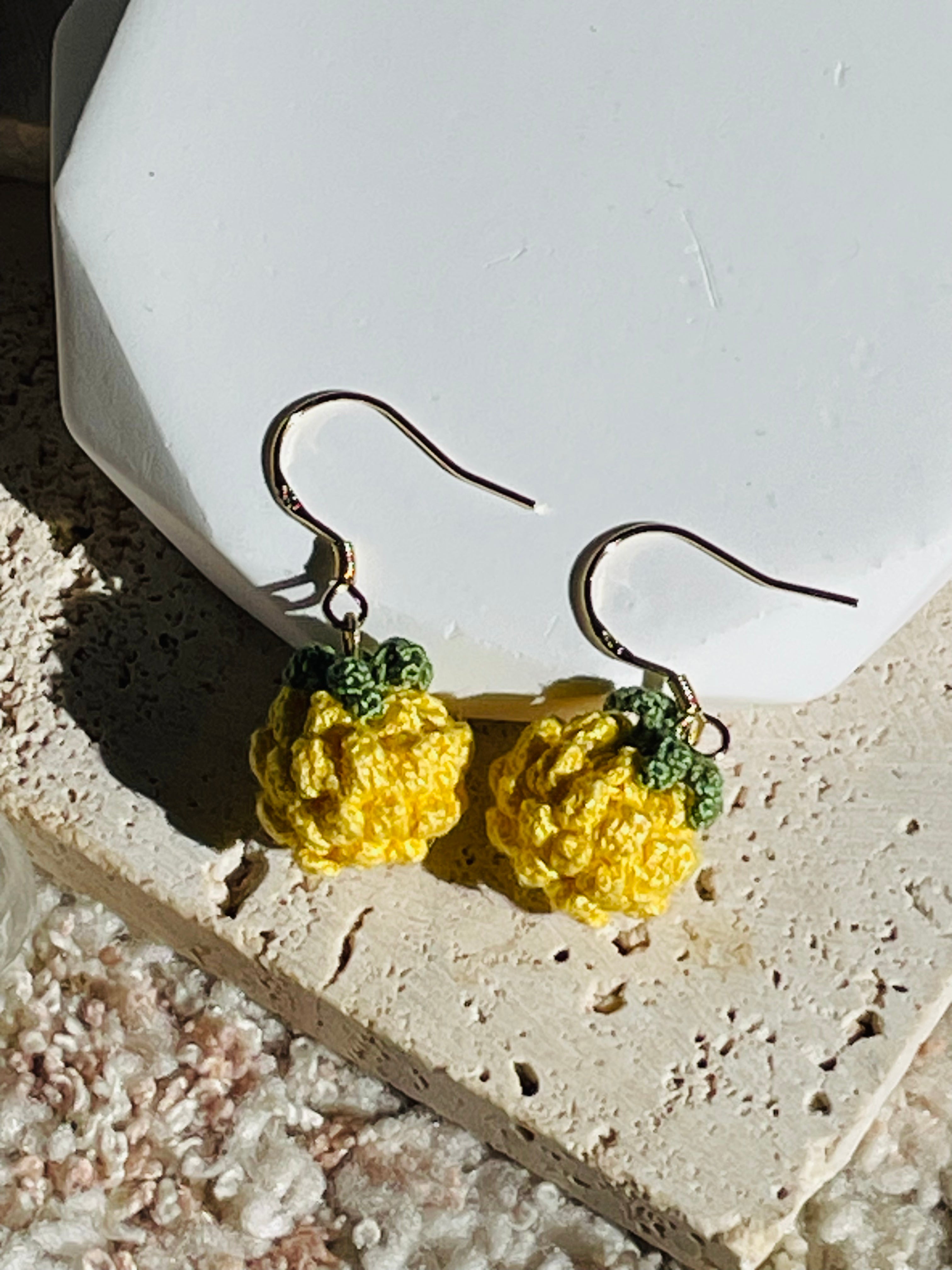 Hand-Crocheted Pineapple Drop Earrings – 14K Gold Hooks