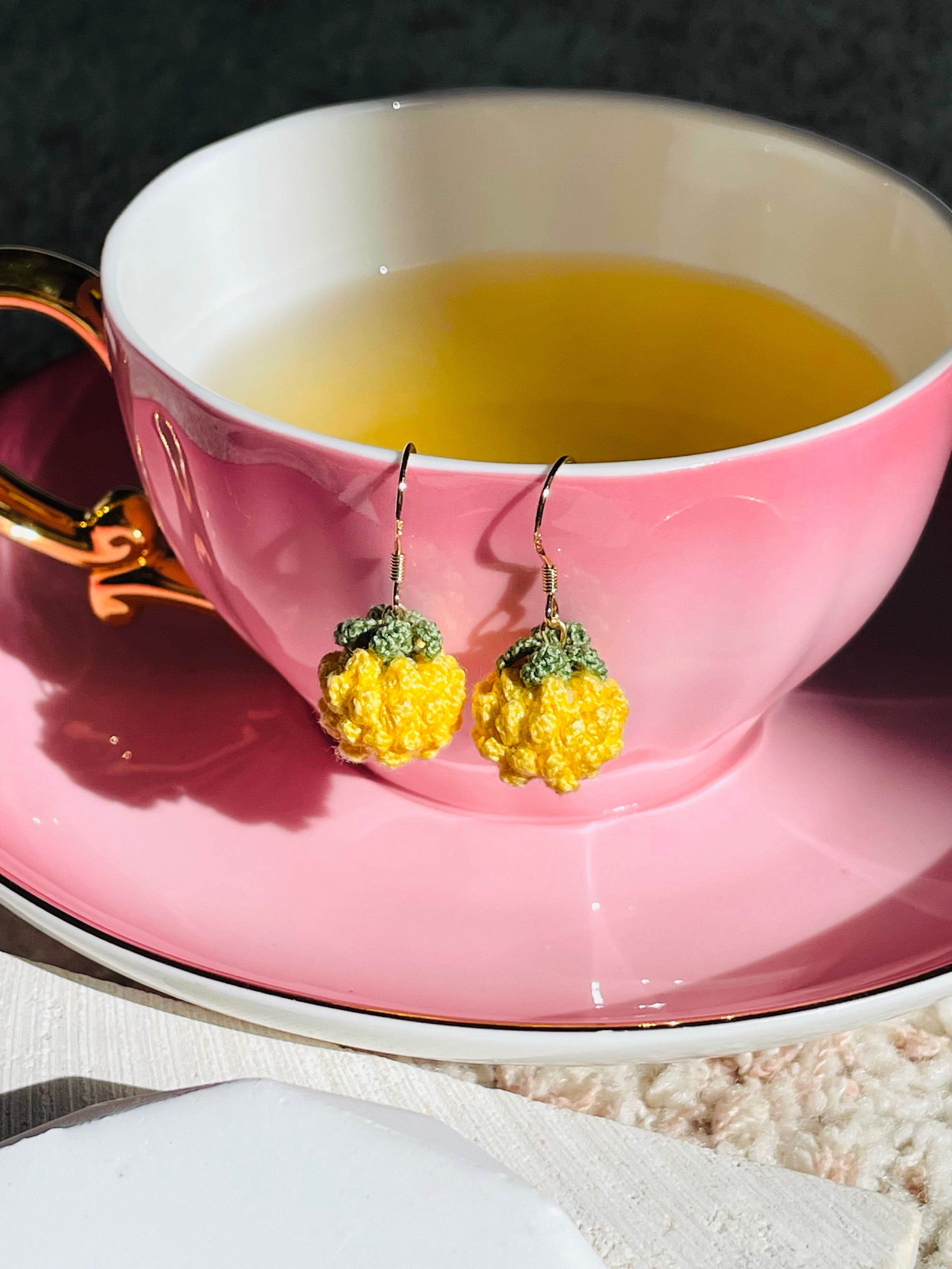 Hand-Crocheted Pineapple Drop Earrings – 14K Gold Hooks