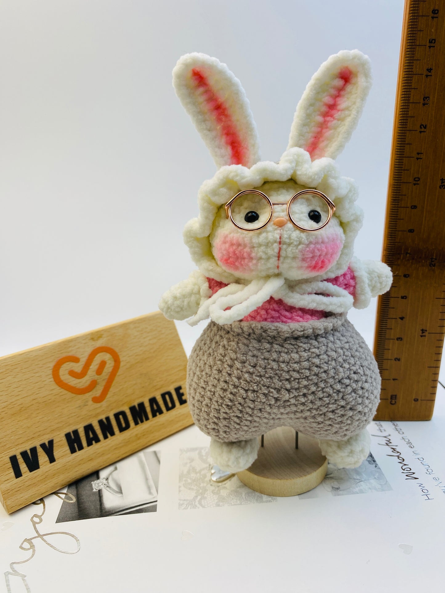 Bunny (The headscarf can be taken off)-Handmade Crochet