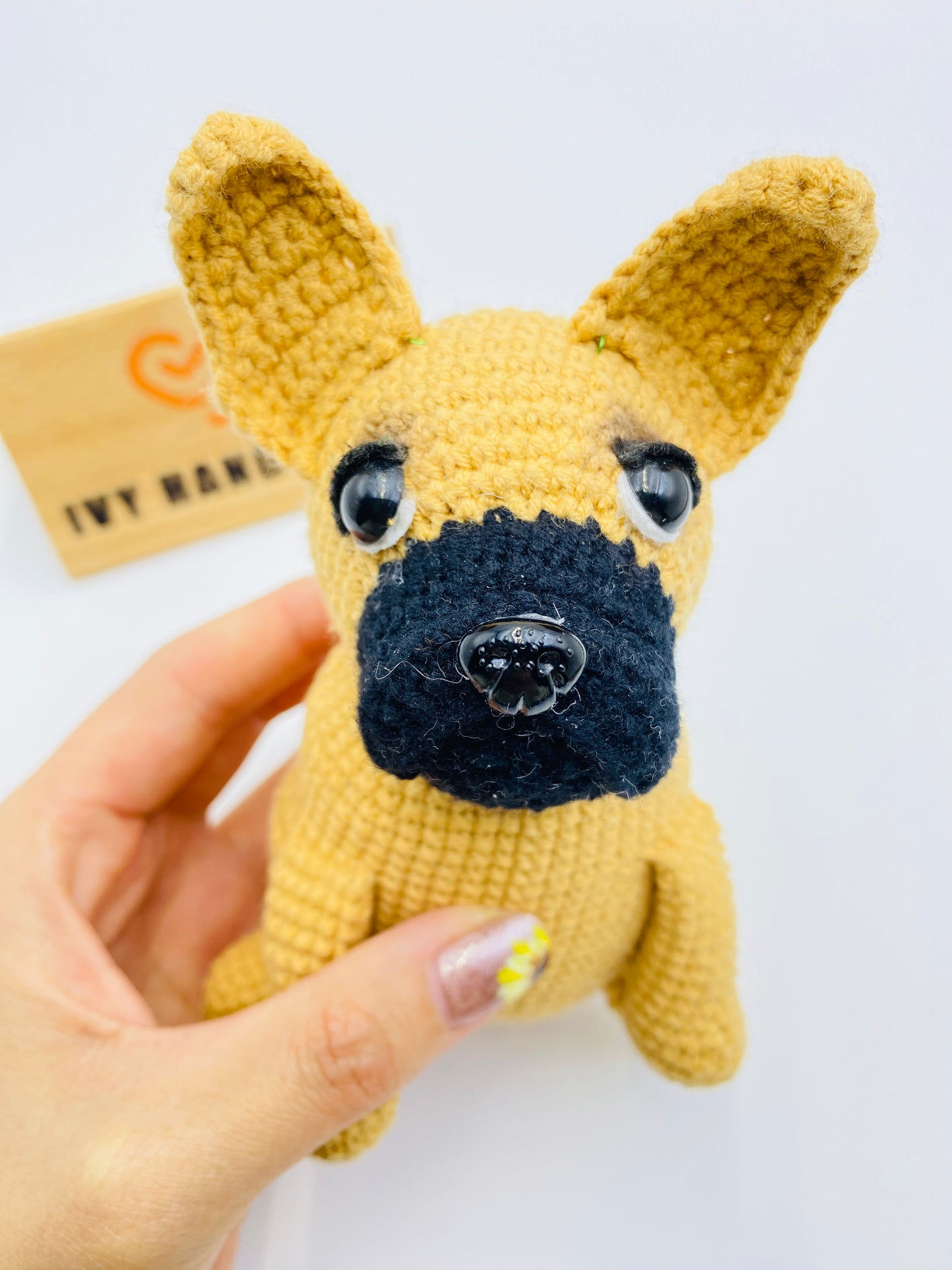Bulldog-Handmade Crochet