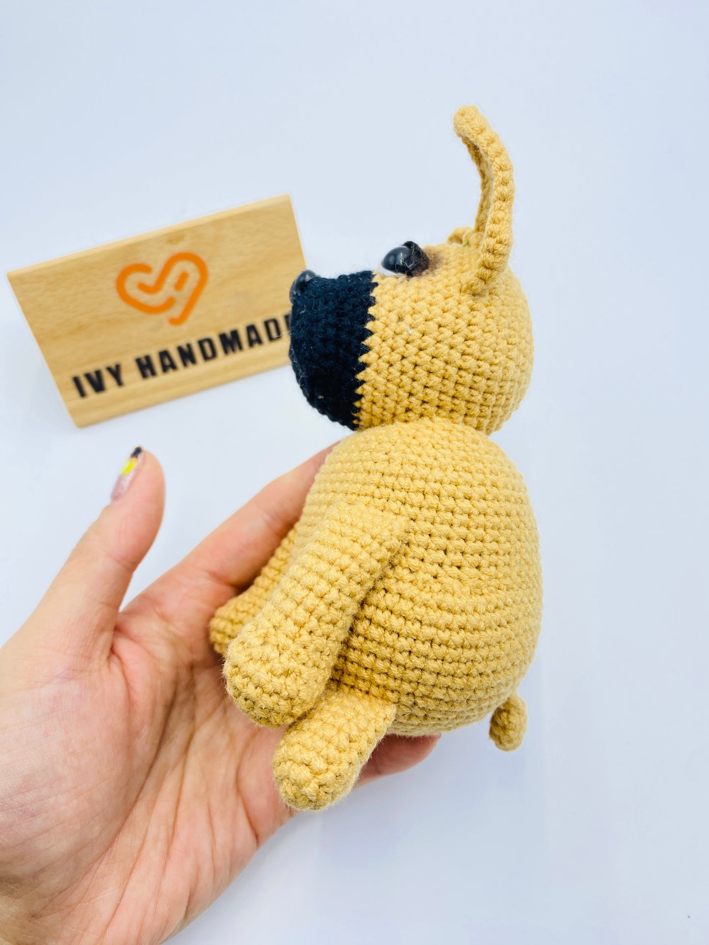 Bulldog-Handmade Crochet