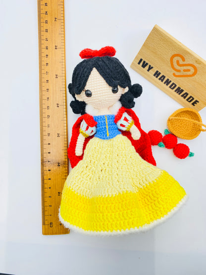 SnowWhite-Handmade Crochet