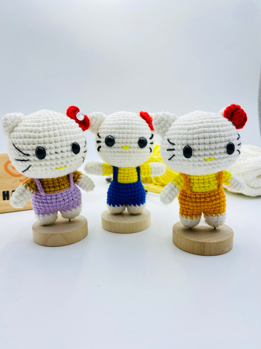 Hello Kitty/key chain-Handmade Crochet