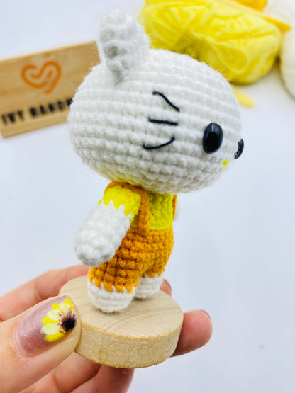 Hello Kitty/key chain-Handmade Crochet