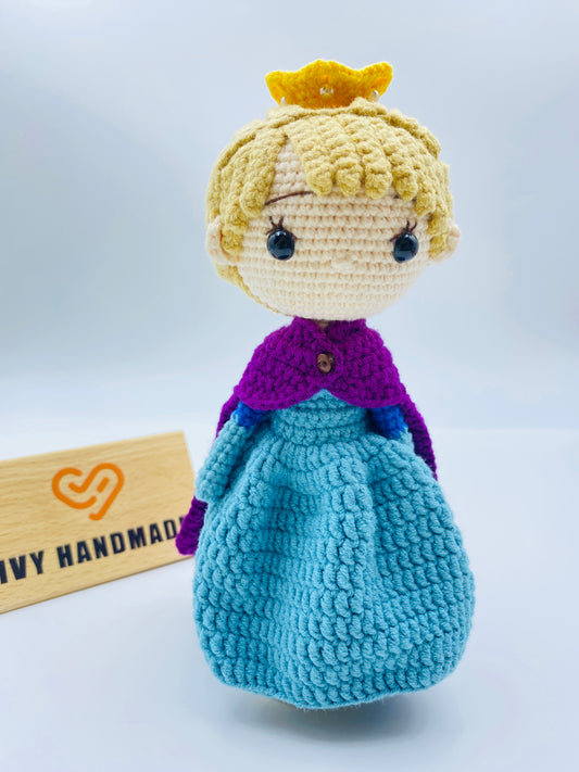 Frozen-Elsa-Handmade Crochet